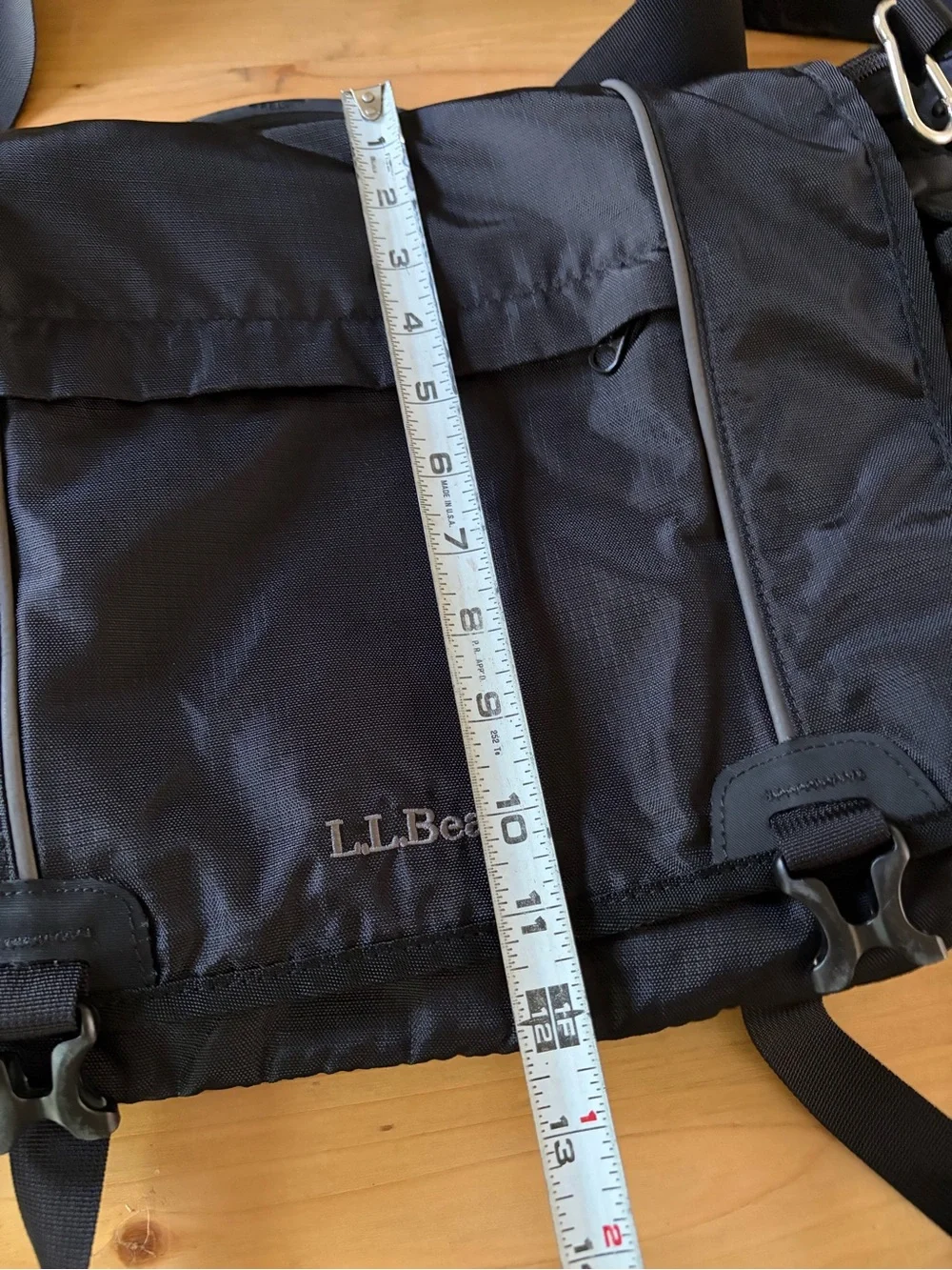 L.L. Bean black nylon Messenger bag crossbody, laptop, computer travel shoulder